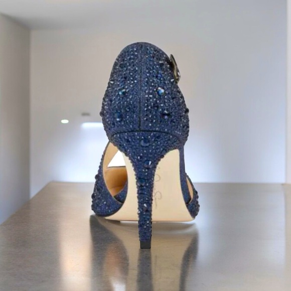 🎉SOLD🎉 - Picture 3 of 6